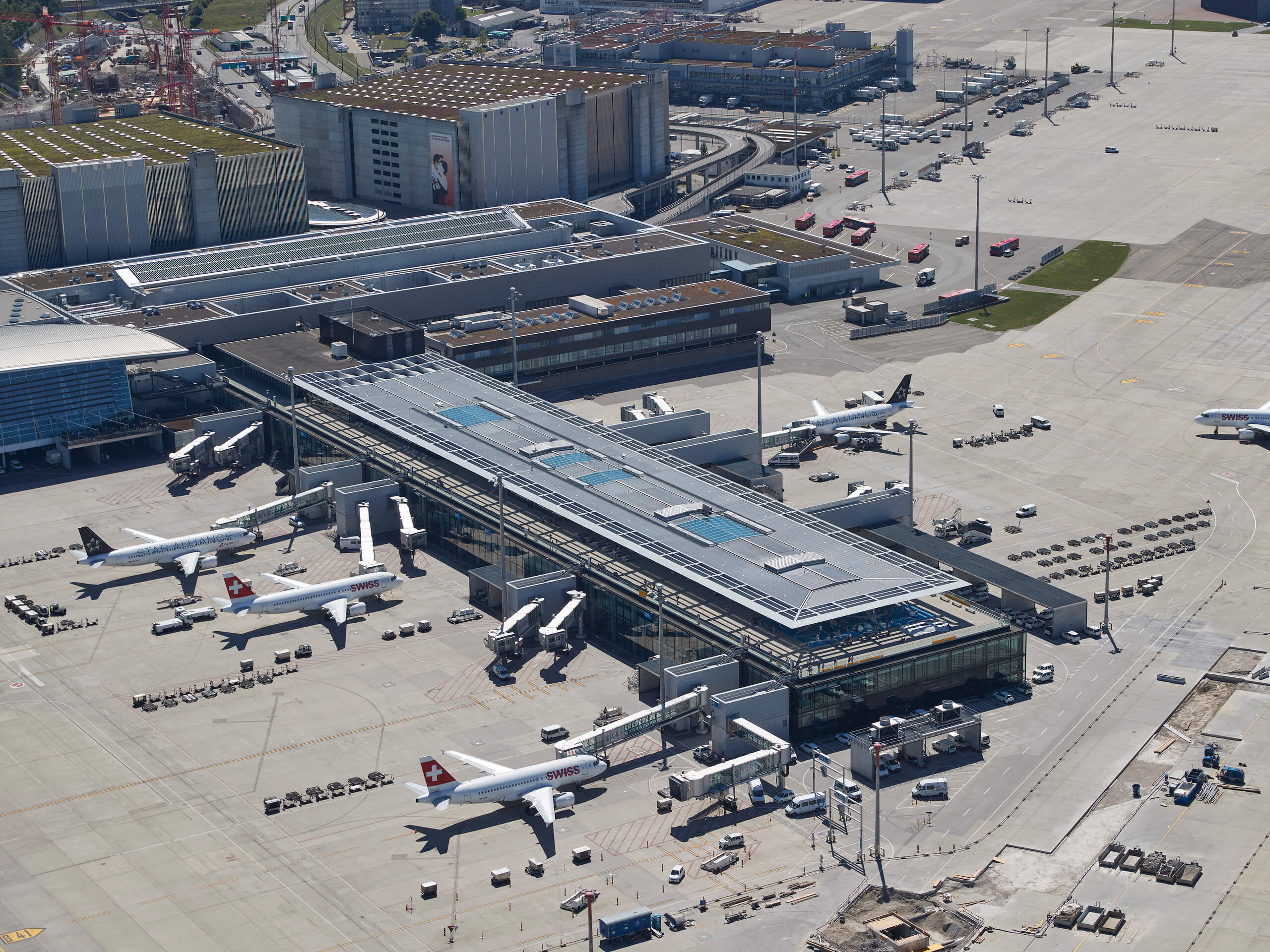 Aktuelle Bauprojekte – Flughafen Zuerich