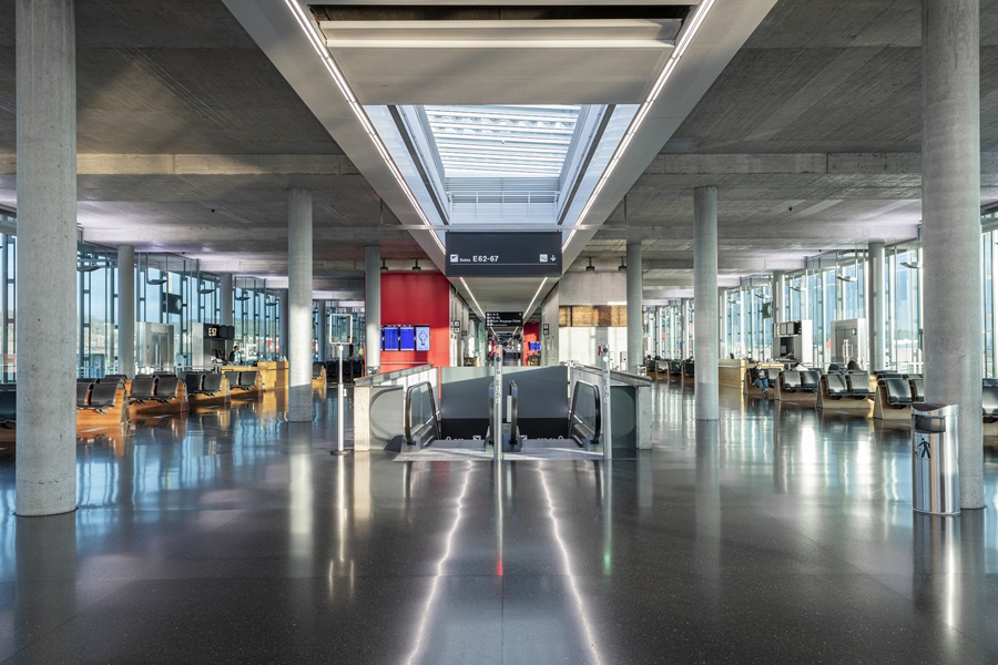 Dock E the intercontinental dock Flughafen Zuerich