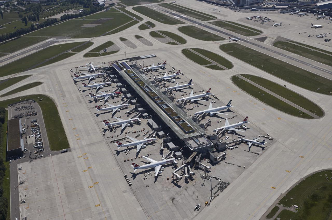 Dock E das InterkontinentalDock Flughafen Zuerich