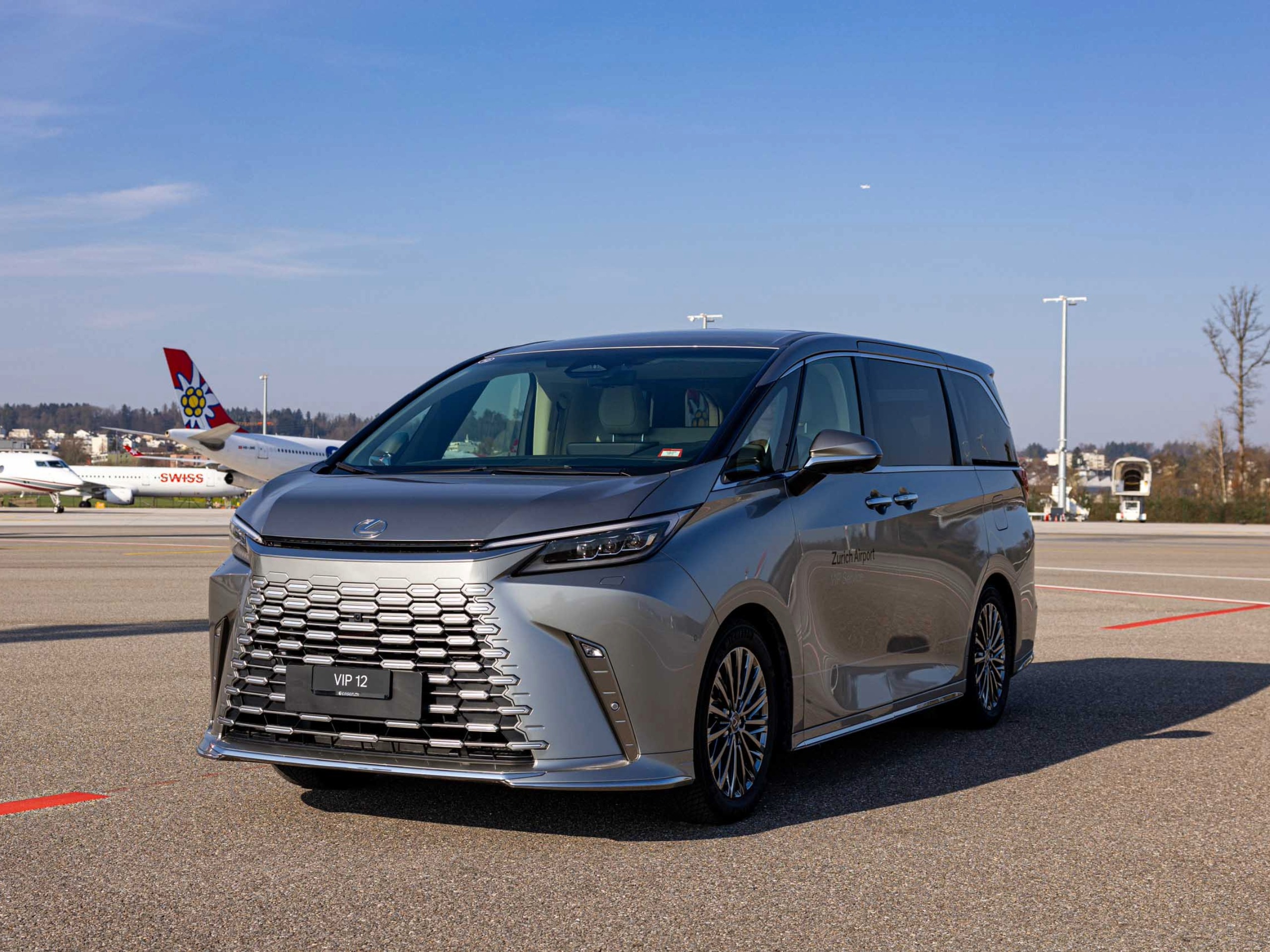 Claudia Suter, VIP Agent