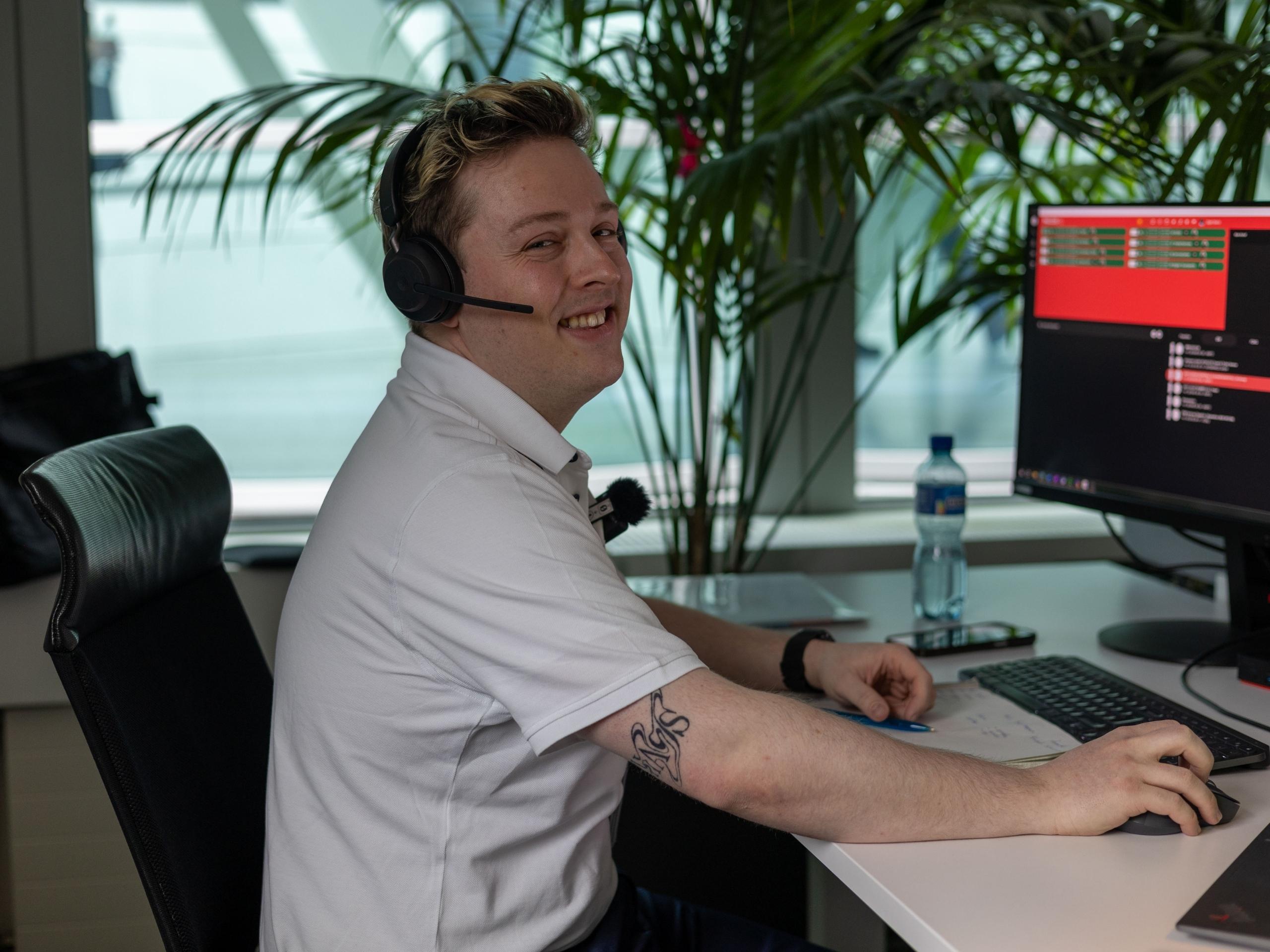 Customer Contact Center