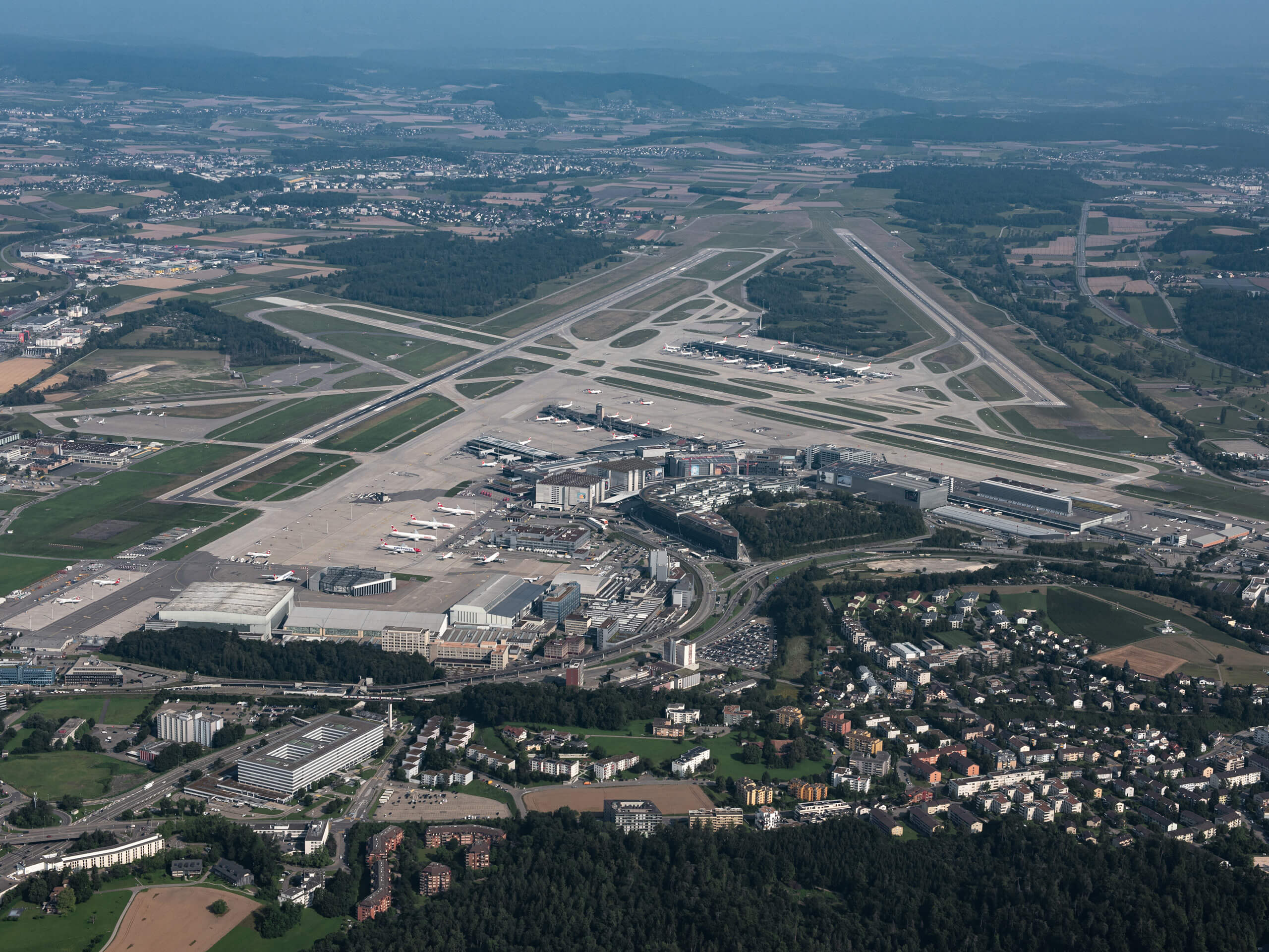 Luftbild Flughafeninfrastruktur