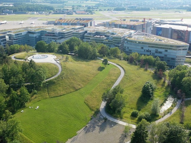 Park And Ride Flughafen Zuerich www.flughafen-zuerich.ch