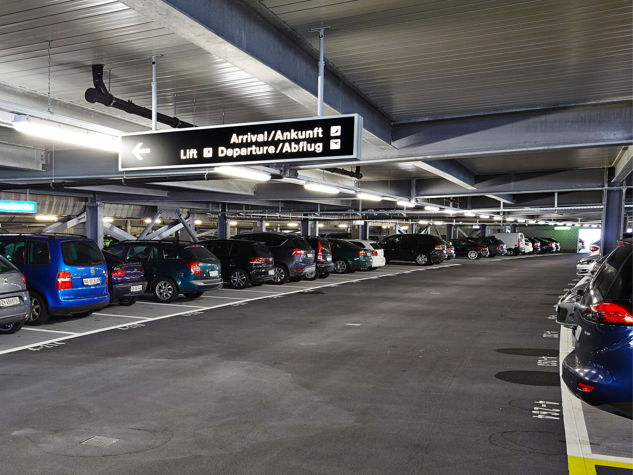 Airport Parking Parkhaus 3 8060 Zürich-flughafen Schweiz