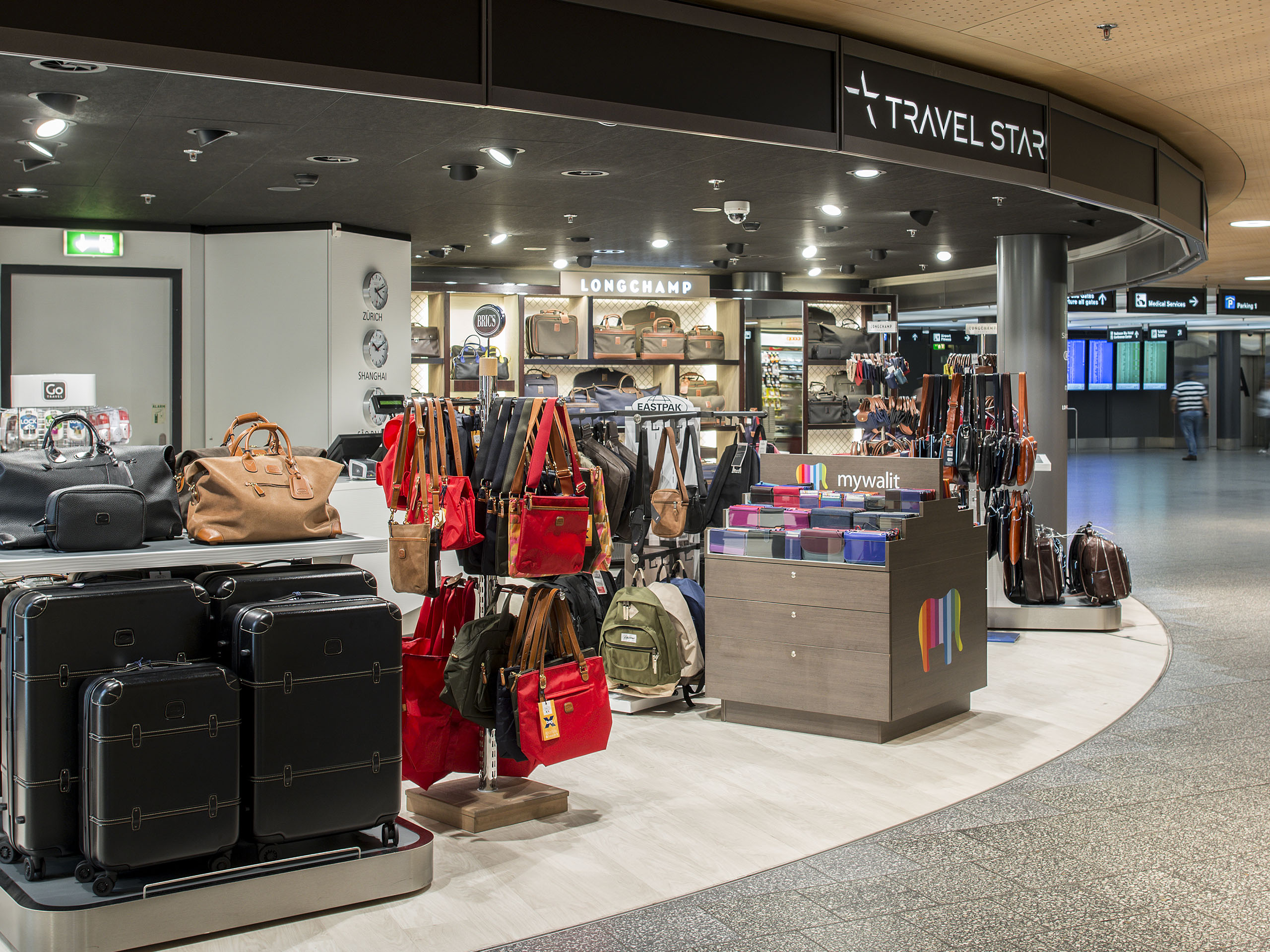 Tumi on sale zurich airport