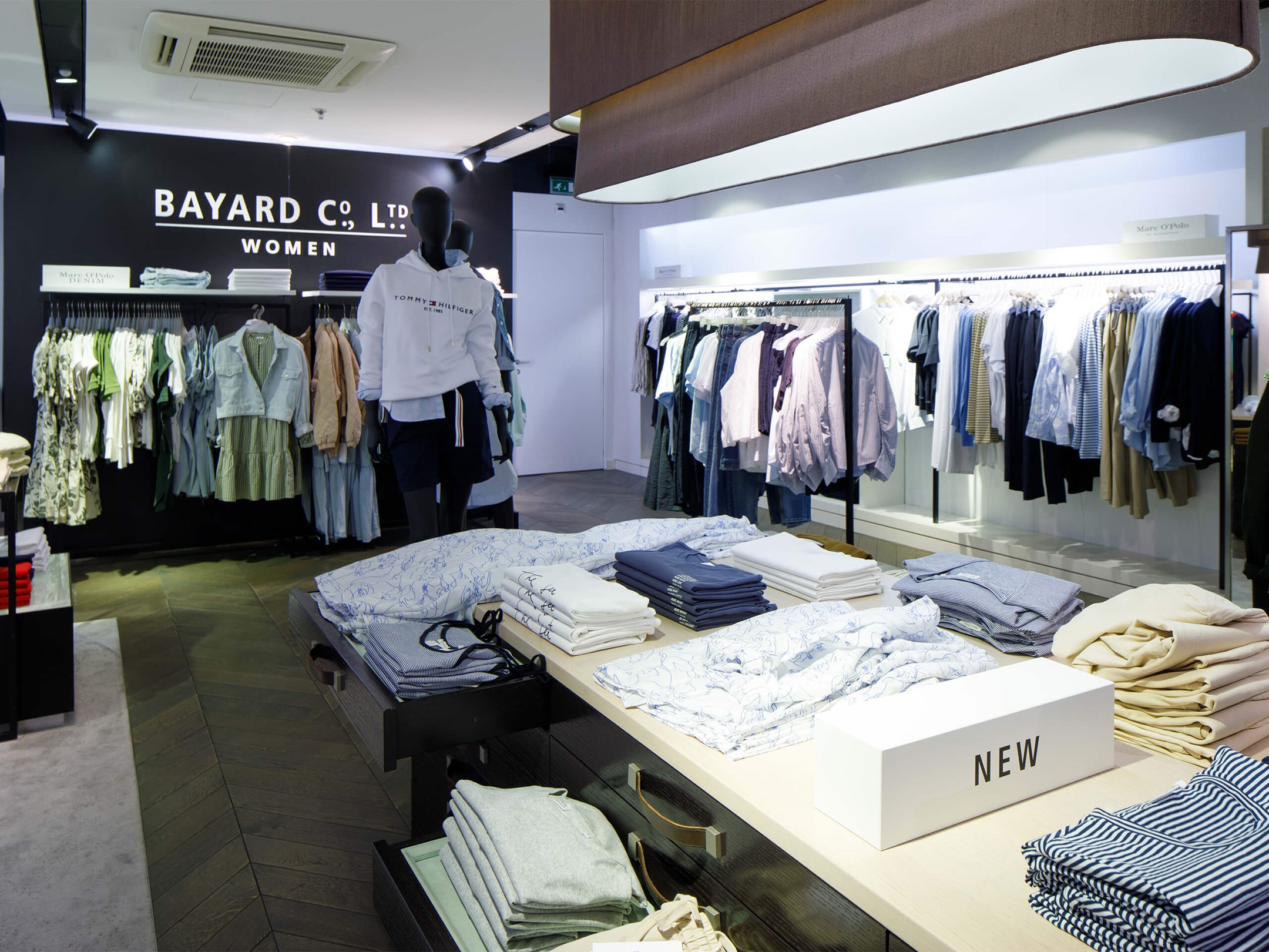 BAYARD CO LTD WOMEN Flughafen Zuerich