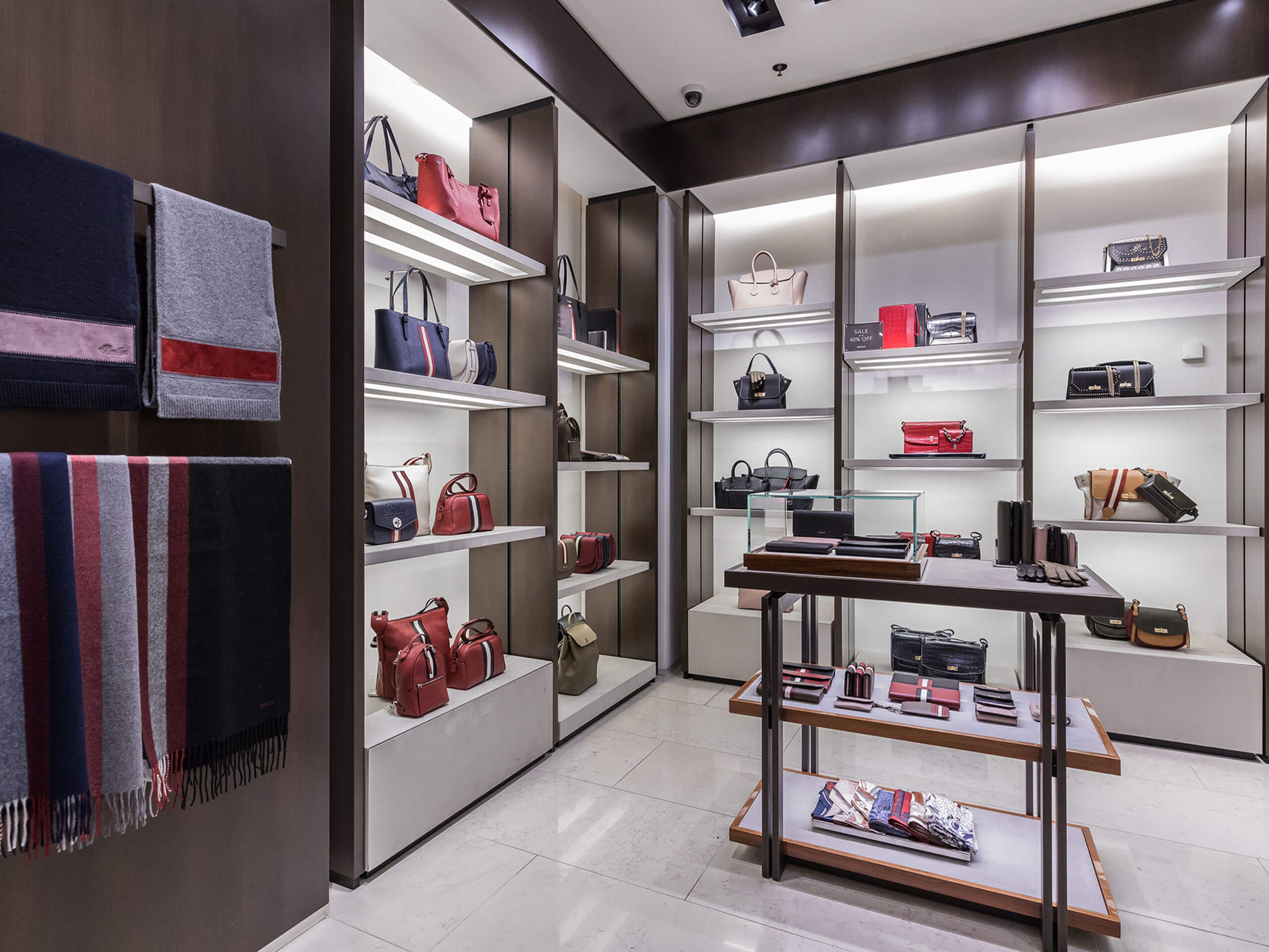 Bally Flughafen Zuerich