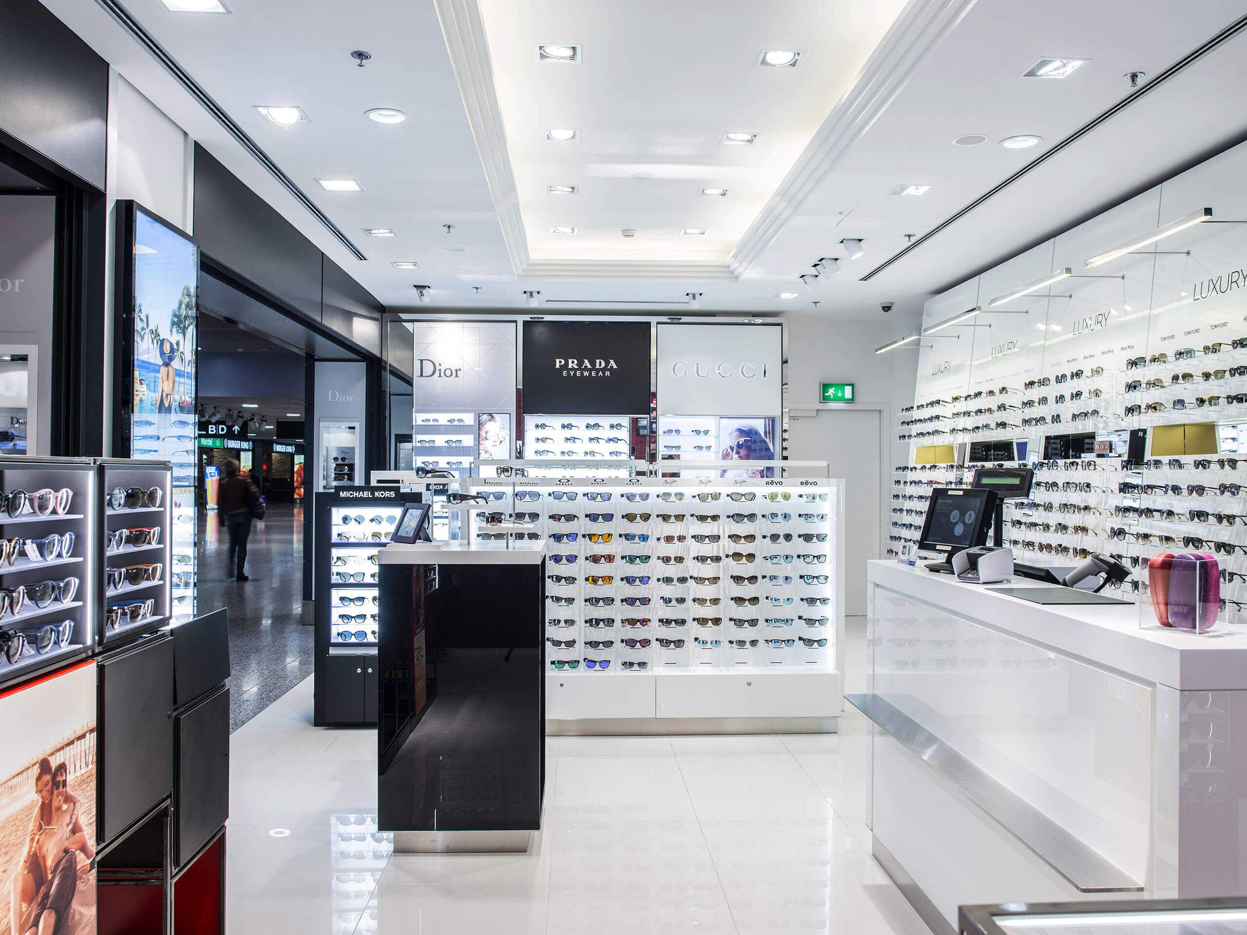 Airport sunglasses 2025 shop